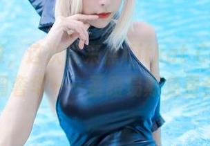 总说高雅,这次就来点Kitkat Cosplay的低调奢华——圣路易斯免费合集!