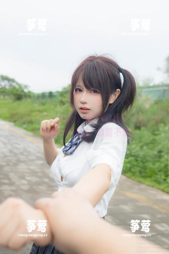 Nyako喵子 原图真香——Nyako喵子的黑丝私拍,竟然还有这种玩法,谁能不爱?