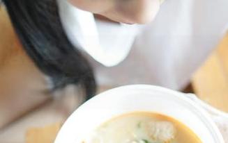 爱上黑边蕾丝，ROSI的写真分享这是在侮辱我斗志！