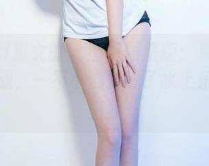 TuiGirl推女郎 - 图包限量版:夏倪可的浴缸挑战,一不小心就成了水上乐园的女王!