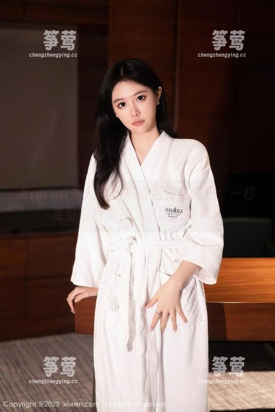 Xiuren秀人网-月野兔美妞 Xiuren秀人网 - 高清月野兔美妞:一秒变身厨房女神,这图包真晕!