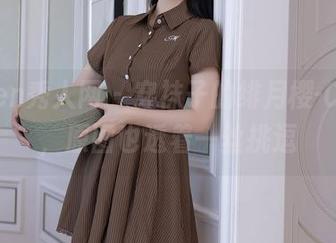 Xiuren秀人网 - 穿袜子的绯月樱-Chery，原图也透着一丝挑逗