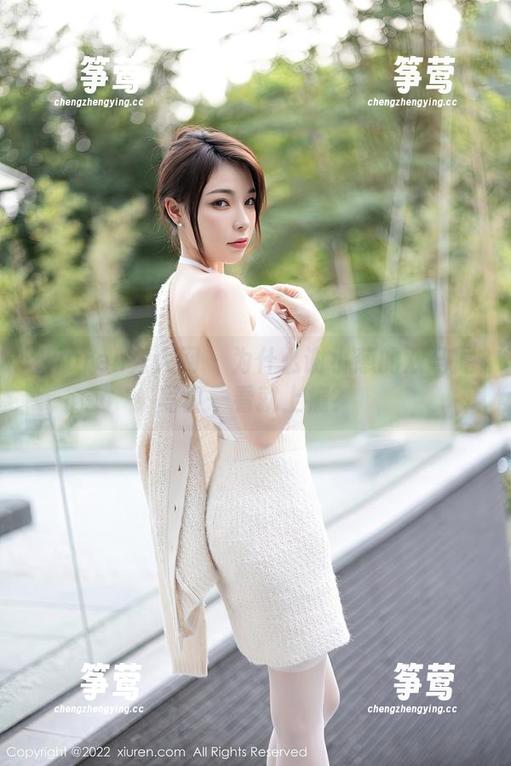 Xiuren秀人网-谢小葱 Xiuren秀人网 - 为什么谢小葱的双马尾写真一看就上瘾?