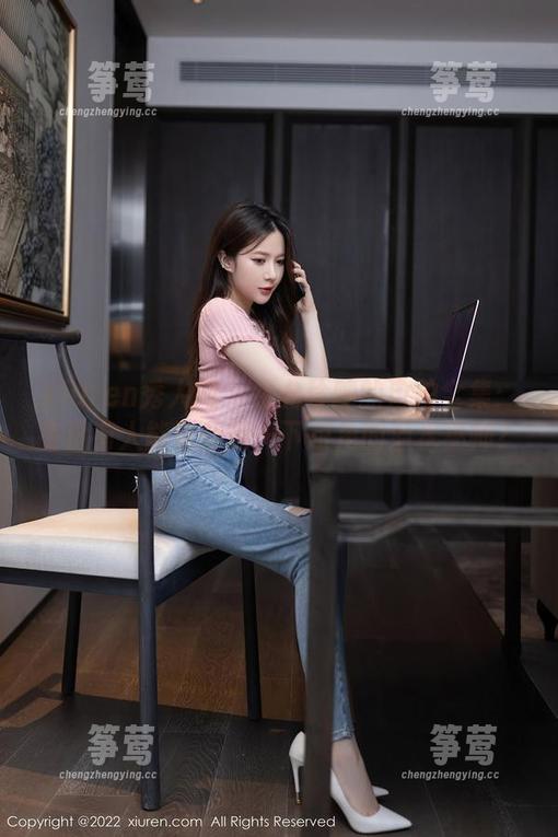 Xiuren秀人网-金允珍呐 Xiuren秀人网 - 金允珍呐的自拍全集:有没有人能帮我擦一下眼角的泪水巫师?