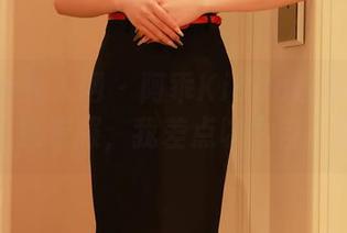 Xiuren秀人网 - 阿乖Kiddo连体衣套图,穿上这衣服,我差点以为自己能飞!
