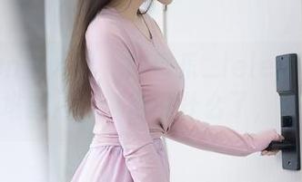 Xiuren秀人网 - 陶喜乐_lele的夏日大片:一堆图片,懒得说什么了,自己看吧