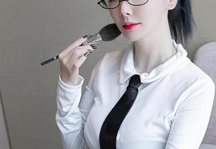 Xiuren秀人网 - 静颜宁的JK私拍,不止美图,还有冲击的美!