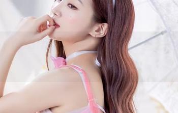咳咳，Yebin(전예빈)的圣诞节图片合集，保证甜过巧克力