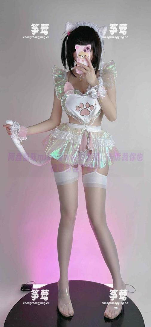 miko酱ww 网盘盛载miko酱ww的套装:告诉我你也被吸引住了吧?