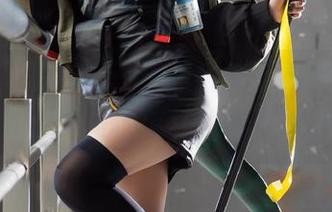 在高清写真中,一千只猫薄禾与她的约克公爵,造访了怎样的奇思妙想?