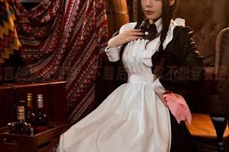 这就是九言的泳衣图包,下载后小心你不想穿衣服出门哦!