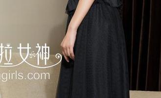 克拉女神 - 奶牛大阳的愉快邂逅：原图的宁静，套图里的小骚动。