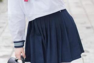 睡衣控必看!兔玩映画的这套写真,下载后我就真成了“学姐粉”。
