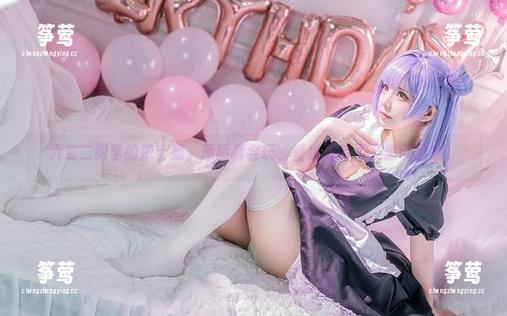 六二二同学 六二二同学的护士服,原图真会玩,壁纸我等不及想带回家。