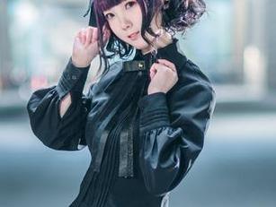 在名赖弥七日常的美图中游泳，难道我也能变成写真？