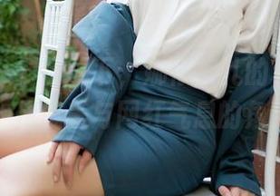 嗲囡囡 - 对比一下,娜依灵儿的和服套图,传统美与网红气息的角力