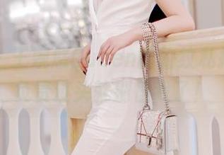 嗲囡囡 - 王婉悠Queen的豹纹私拍合集,负责过头就别怪我了!