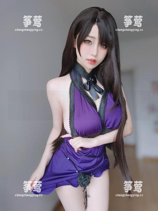 女主K 女主K低调工作的图片,办公室资源有点意思