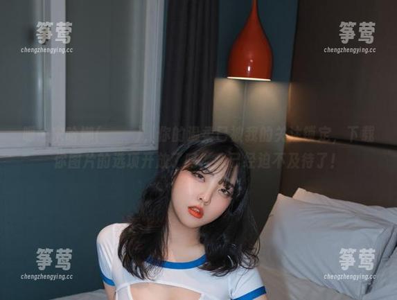 嗯…宋哈娜(송하나)，你的温柔已被我的关注锁定，下载你图片的选项开放了吗？我已经迫不及待了！