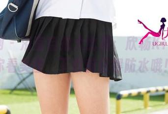 尤果网 - 浴室自拍大比拼：欣杨Kitty带你看美图，下载前记得防水哦！
