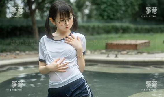 幼水铃衣 幼水铃衣推出Miku合集,翻开图包那一秒,好像回到了那个无忧无虑的春夏
