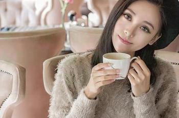 推女神 - 最新!施忆佳Kitty酱校园作品集:好想回到校园,哪怕是一张拍个合影的机会!