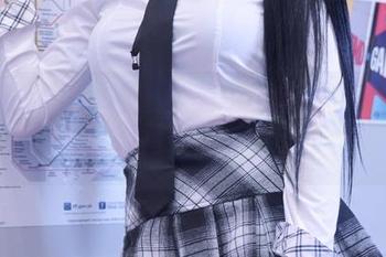 资源那么多，唯独普美Bomi(보미)的清纯最让我停留，真经典。