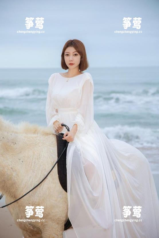 果儿Victoria 微密圈 - 果儿Victoria——每一张图片都在为她的翘臀蜜腿打call