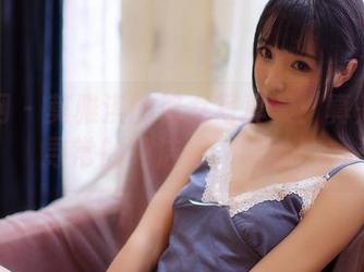 果团网 - 莫雅淇的修女写真集:真是超乎寻常的纯洁感,哈哈!