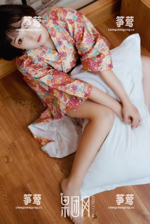 果团网-黄歆苑 果团网 - 让人嫉妒的黄歆苑,旅拍只有高清原图才能完美复刻这种气质。