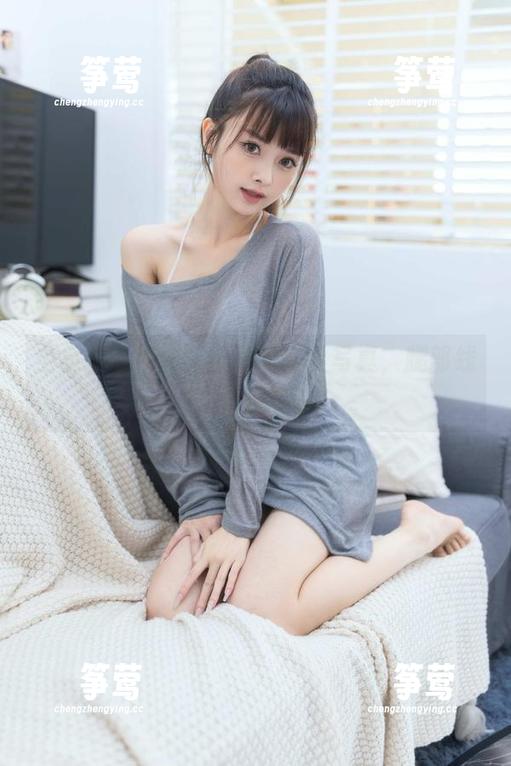 河豚抚子 全集上线!河豚抚子的灰丝写真,腿部线条见证者!