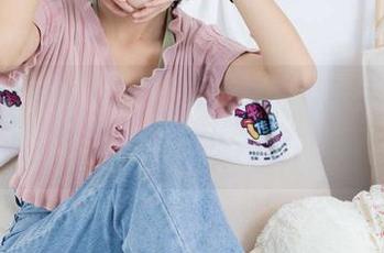 物恋传媒 - 完整版泡泡：当玫瑰遇到葬礼，你看到了吗？
