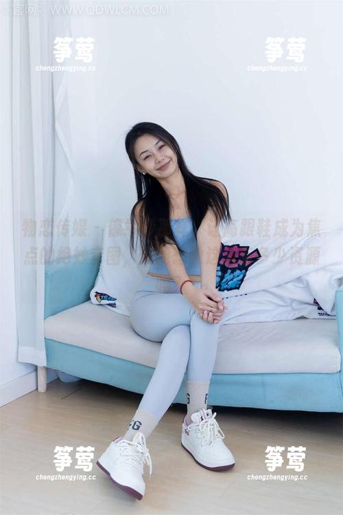 物恋传媒-纱纱 物恋传媒 - 像纱纱那样,让高跟鞋成为焦点的绝妙套图,你能想象这里有多少资源吗?