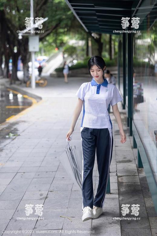 秀人网-Olivia童安琪 秀人网 - 私房图包里乱入的和服,Olivia童安琪示范了‘死也不想穿’的最佳状态!