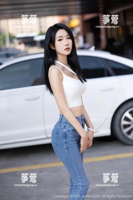 秀人网-tina_甜仔 秀人网 - 精选亮点:tina_甜仔黑白图集,为你送上不加糖的幽默感!
