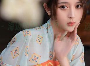 秀人网 - 海边的伊小七MoMo:这组图太适合挂墙上了吧!