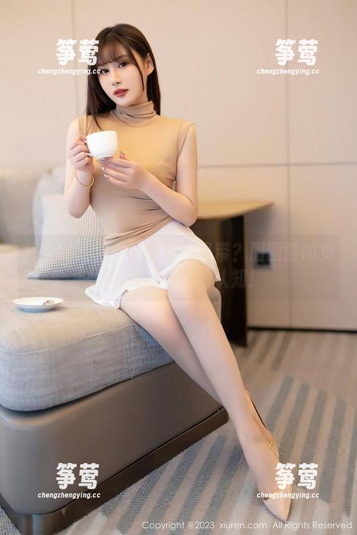 秀人网-圆圆酱 秀人网 - 居然还能这种吊带?圆圆酱的免费图册颠覆我的认知!