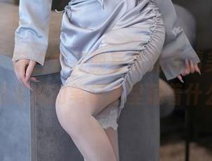 秀人网 - 萌白酱在教室里的高清美图,你敢想象她的笔记本里藏着什么!