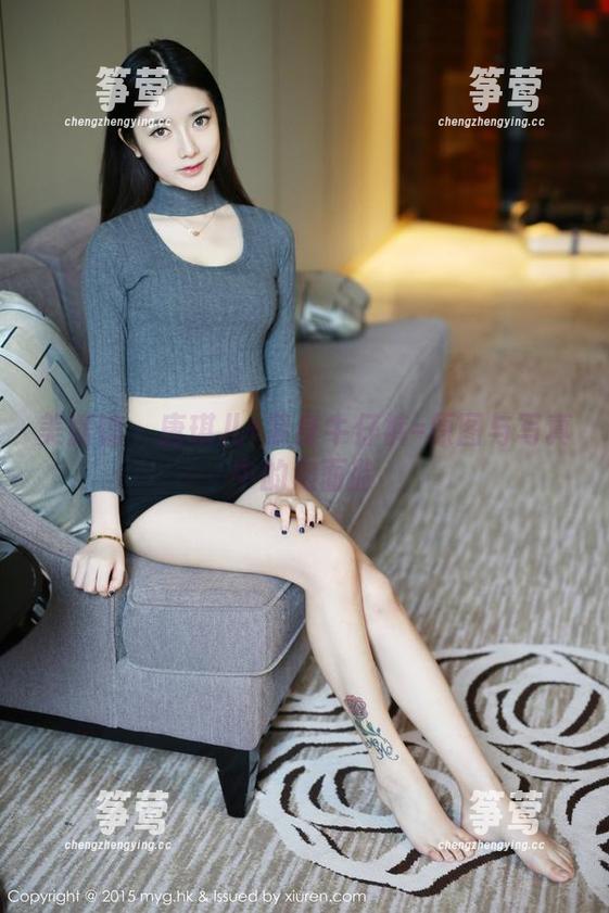 美媛馆-唐琪儿 美媛馆 - 唐琪儿+紧身牛仔裤=原图与写真中的泡面脸