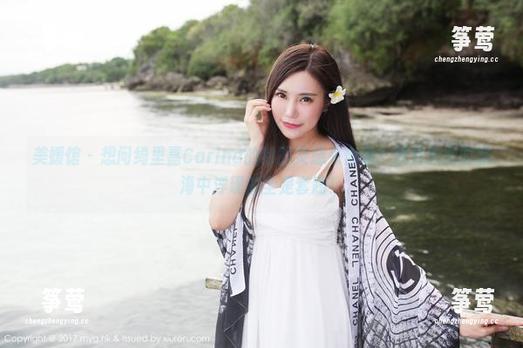 美媛馆-绮里嘉Carina 美媛馆 - 想问绮里嘉Carina的制服灵感来自哪?观看原图时脑海中浮现的全是套路!