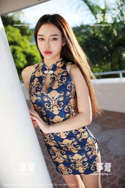 美媛馆-绮里嘉Carina 美媛馆 - 绮里嘉Carina的美足写真登场:原图属性被点亮了!