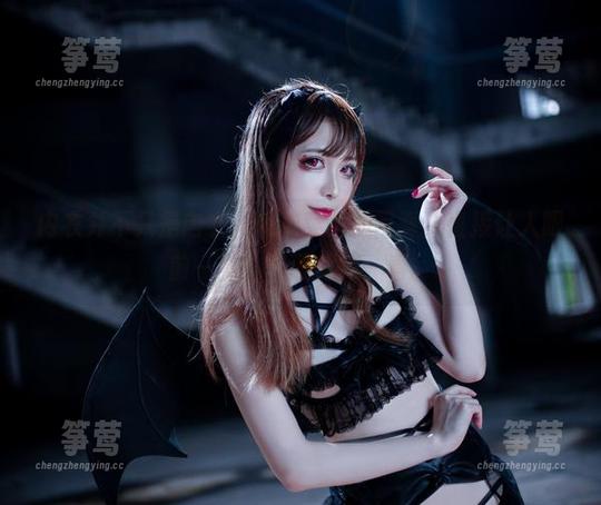 翎柒菜菜 内衣并不只是内衣,翎柒菜菜的写真集直接让人眼前一亮,资源值得一看。