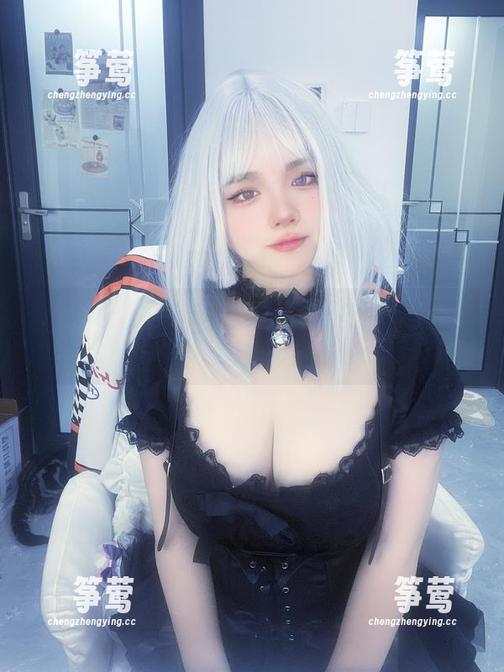 葱油饼er 微密圈 - 葱油饼er的高冷jk女高写真,免费不赚你眼泪?