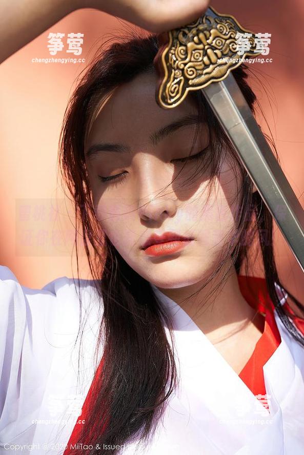 蜜桃社-佩琦Pinky 蜜桃社 - 下载佩琦Pinky的黑色作品,保证你在网盘里也能感受到低调奢华的风!