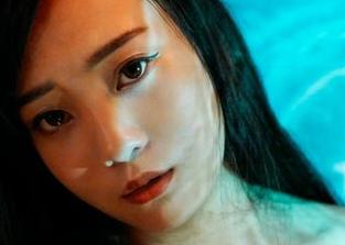 蜜桃社 - 杏子打造的少女作品集,好像惹火了邻居家的狗!
