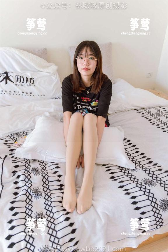 袜啵啵-小沫 袜啵啵 - 小沫赤足探索图库:高清画面,我的眼睛都不够用!