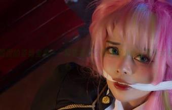 伊露露的姿势宝典——阿寨寨教你如何不小心成写真女神!