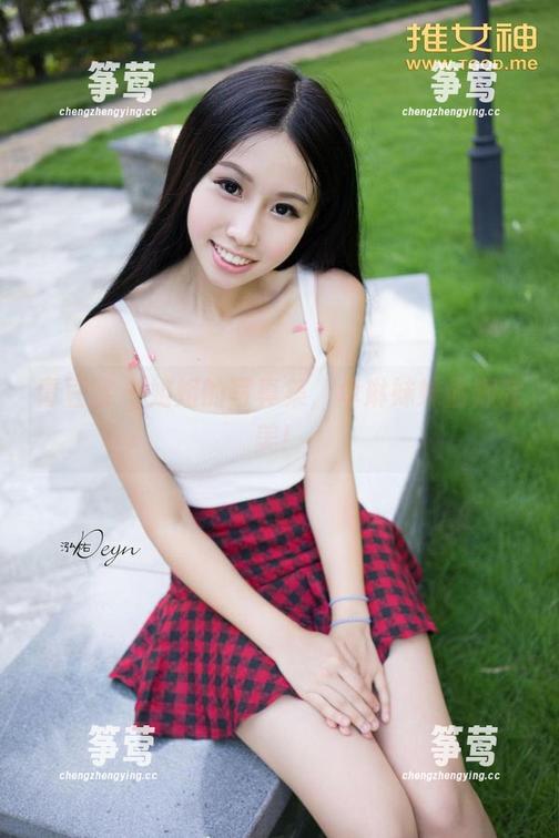 青豆客-卓琳妹妹 青豆客 - 姐姐的写真集,卓琳妹妹偷师完美!